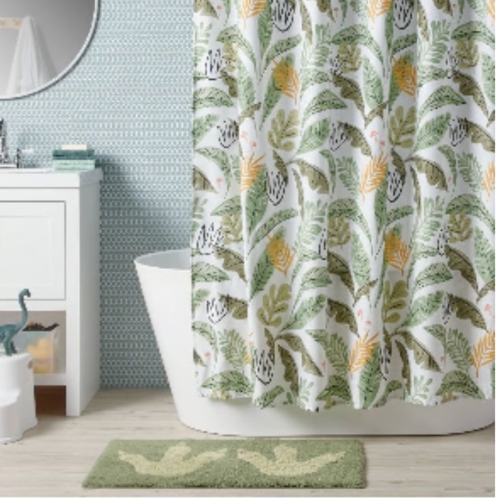 PILLOWFORT NWT botanical kids shower curtain -multi -72”